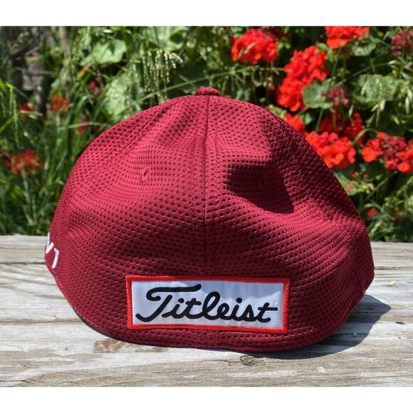 Titleist Golf Hat, New Era, Med/Lg Flex back Pro V1 Footjoy - Picture 3 of 7